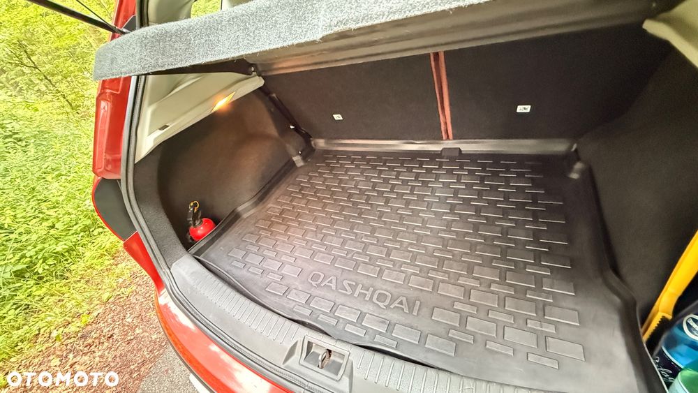 Nissan Qashqai 2.0 dCi 4x4 Tekna - 23