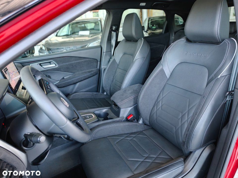 Nissan Qashqai - 4