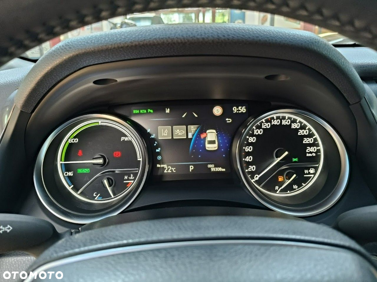 Toyota Camry - 26