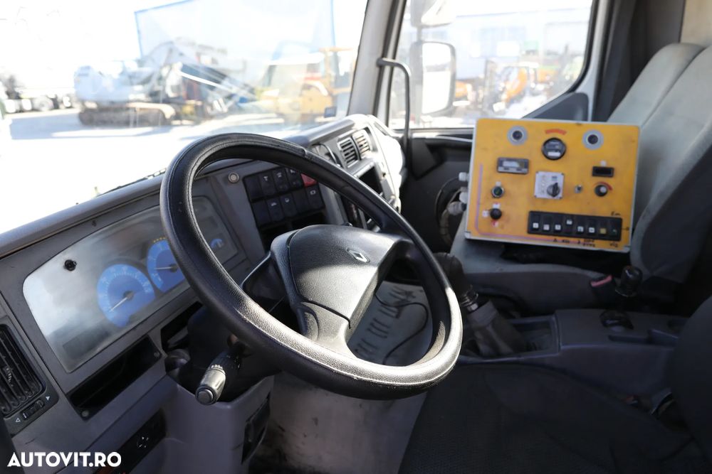 Renault Midlum  220 DCI - 21