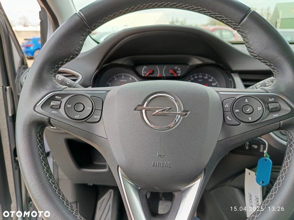 Opel Crossland - 16