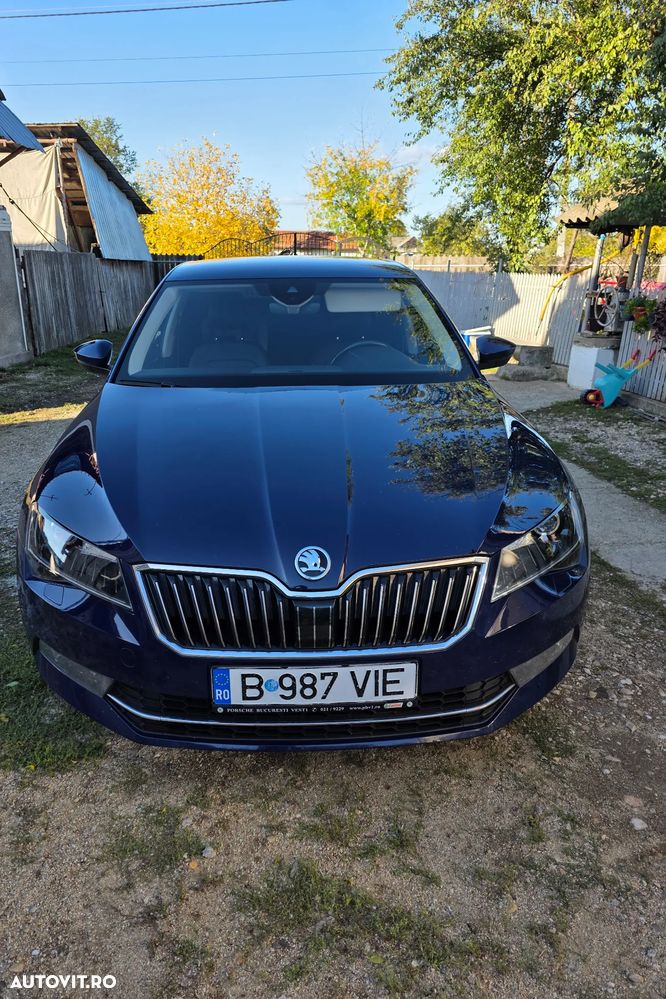 Skoda Superb 2.0 TDI DSG Laurin & Klement - 17