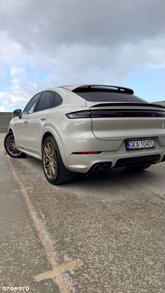 Porsche Cayenne 2024 photo 3