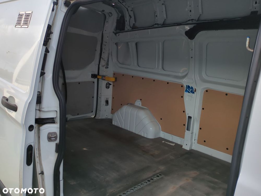 Ford Transit Custom - 7