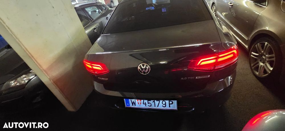 Volkswagen Passat - 25