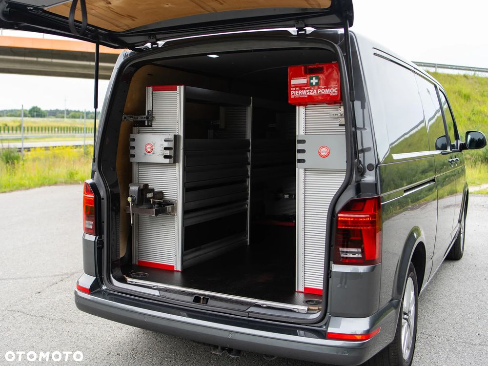 Volkswagen T6.1 - 23