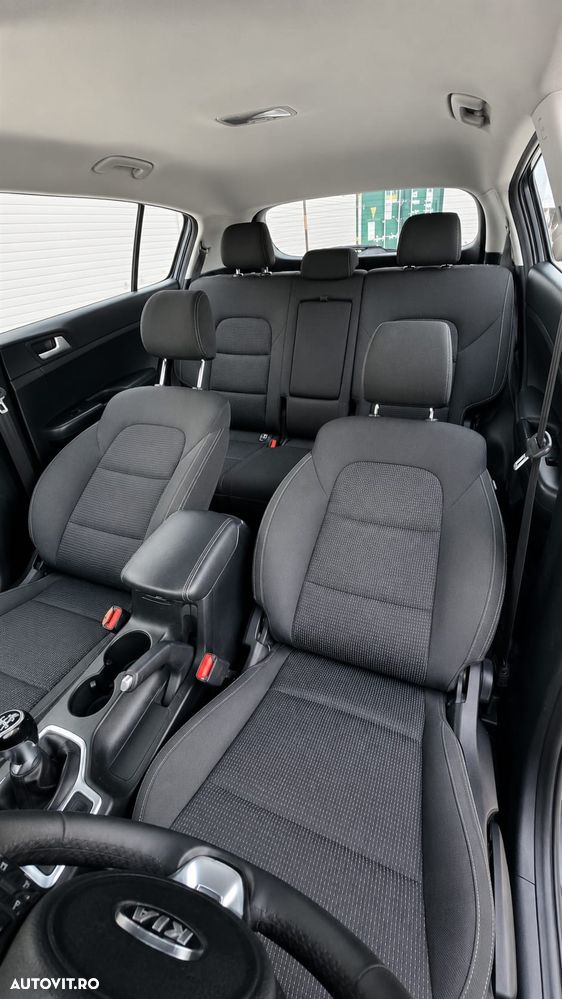Kia Sportage - 16