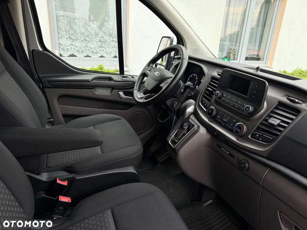 Ford Transit Custom - 19