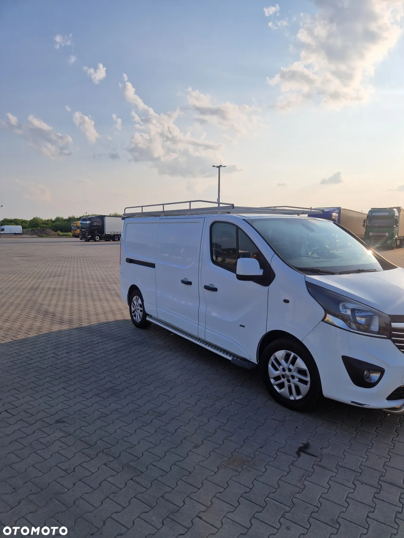 Renault trafic - 5