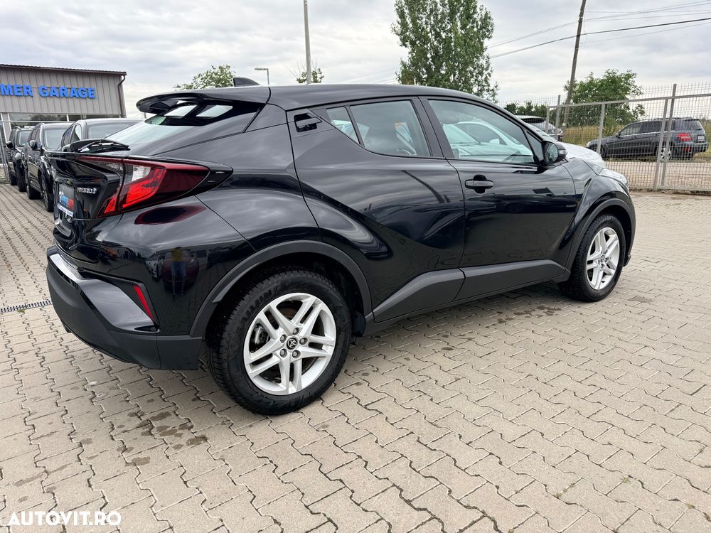 TOYOTA C-HR 2022 — imagine 2