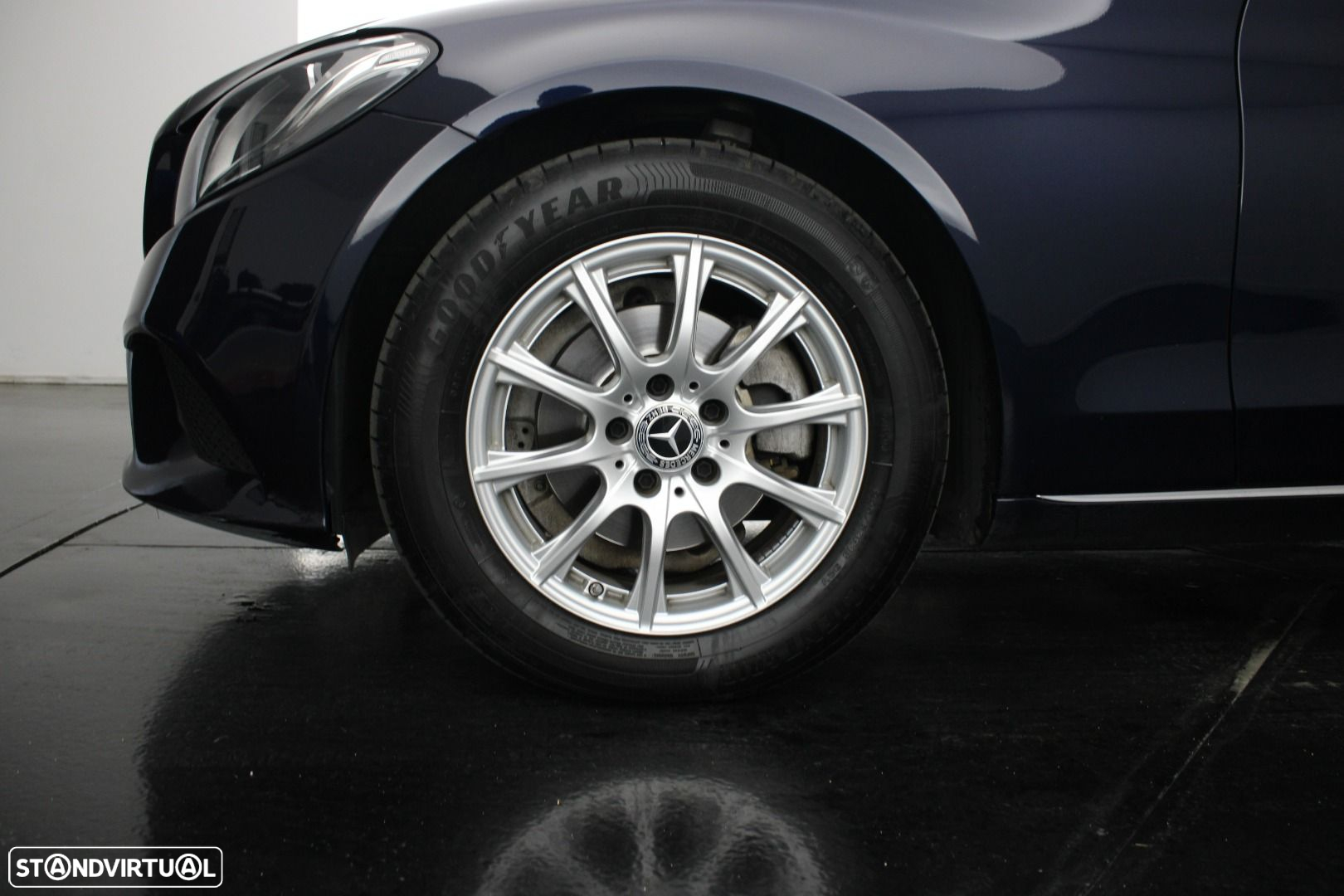 Mercedes-Benz C 180 - 33
