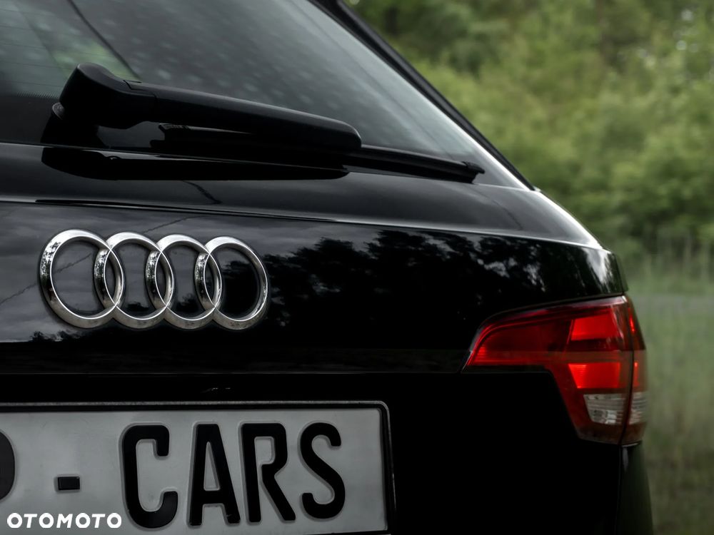 Audi A4 Avant 2.0 TDI sport - 31