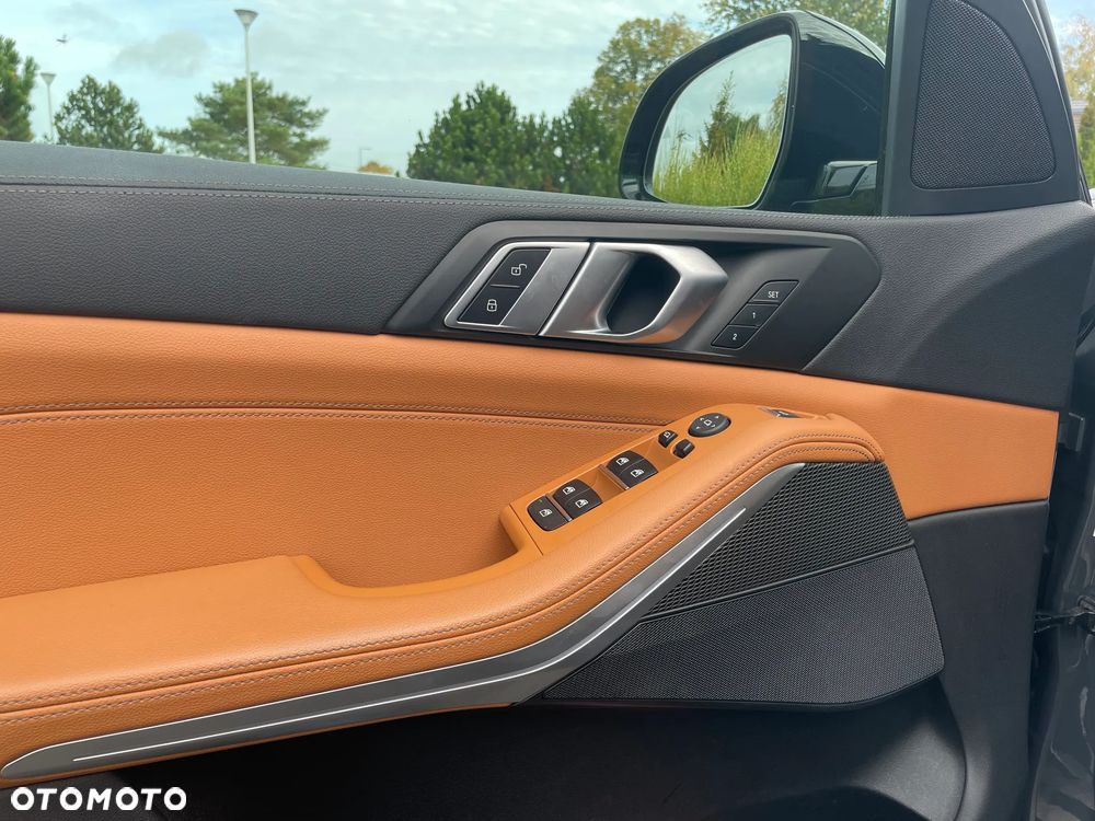 BMW X5 - 32