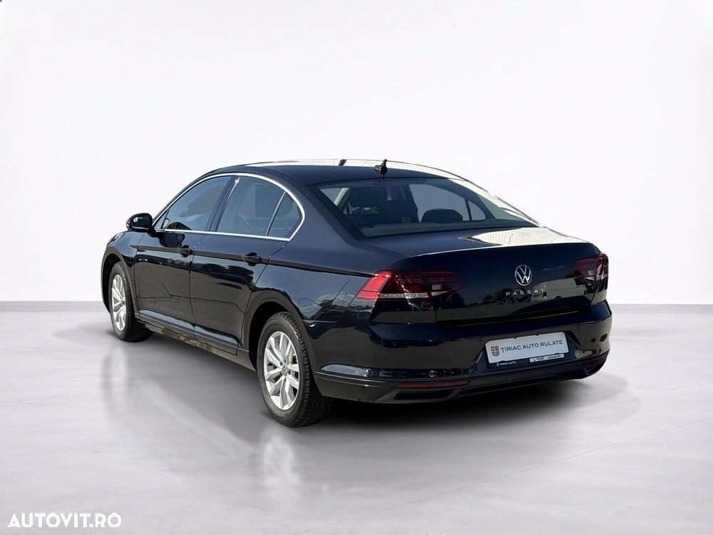 VOLKSWAGEN Passat 2021 — imagine 3