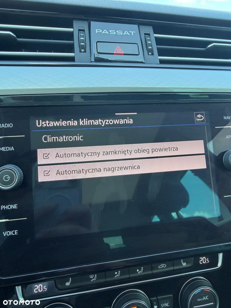 Volkswagen Passat 2.0 TDI SCR DSG - 24