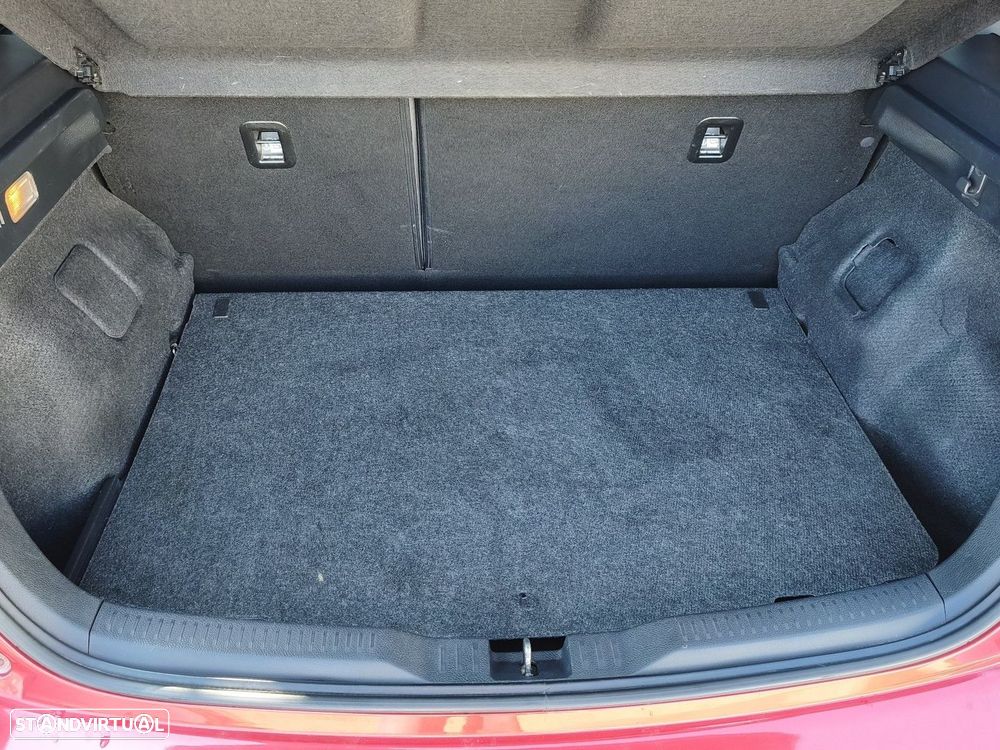 Toyota Auris 1.2T Exclusive - 15