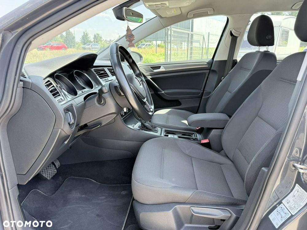 Volkswagen Golf 1.6 TDI SCR DSG Comfortline - 11