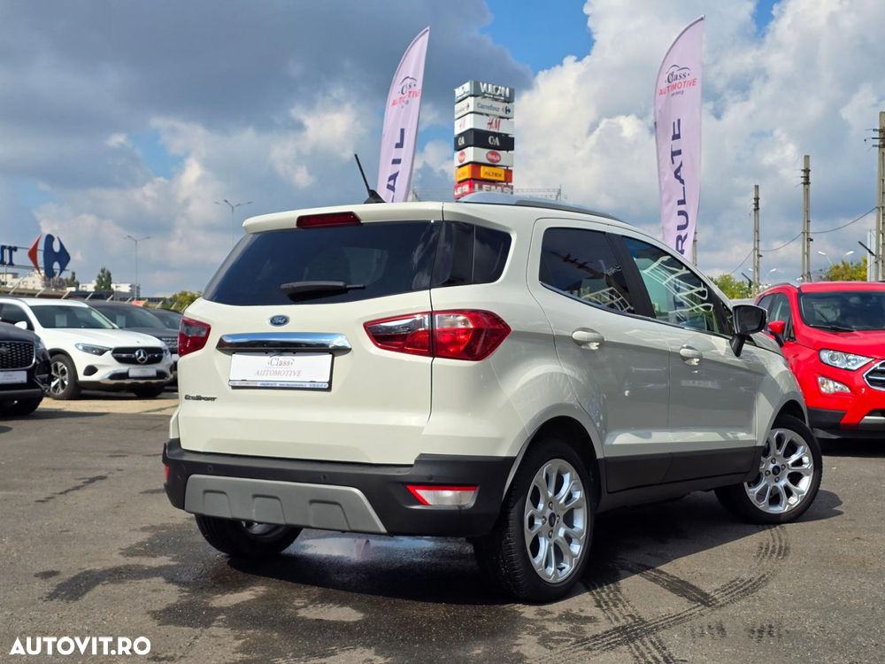 Ford EcoSport - 6