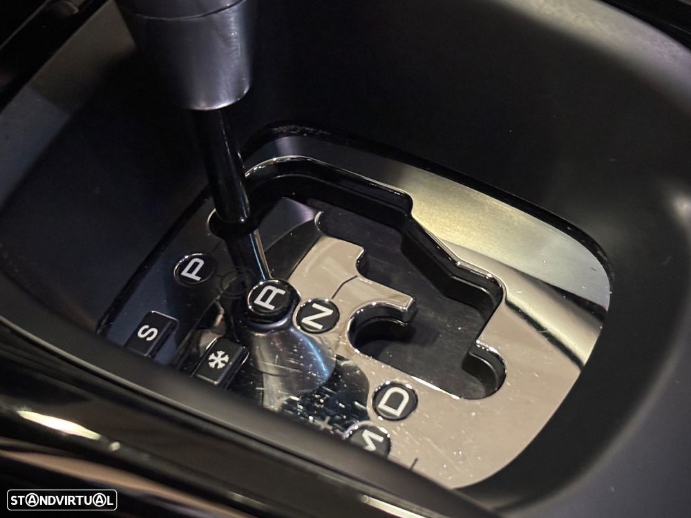 Peugeot 2008 PureTech 110 Stop&Start EAT6 Crossway - 30