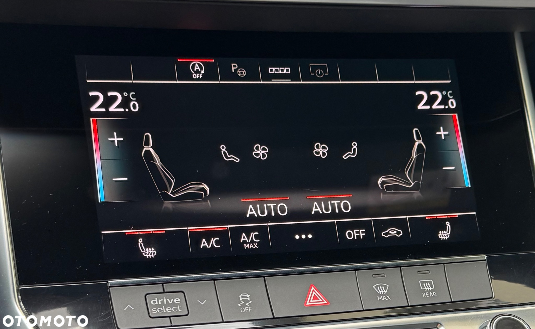 Audi A6 Avant 40 TDI S tronic S line - 17