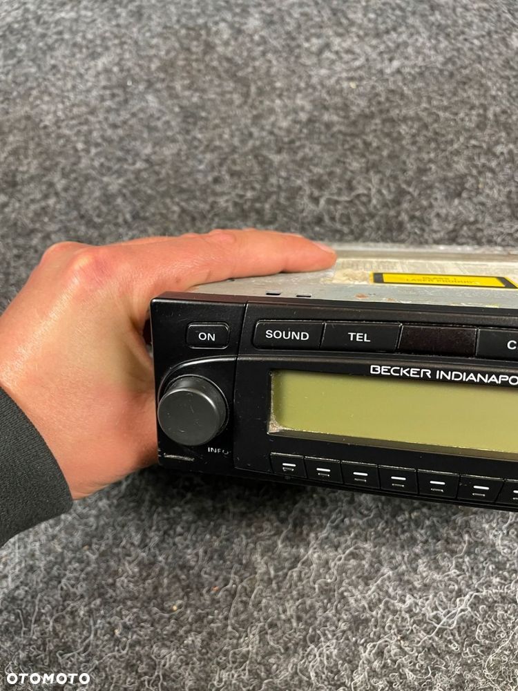 radio cd Becker Indianapolis Pro BE7950 Mercedes Iveco - 4