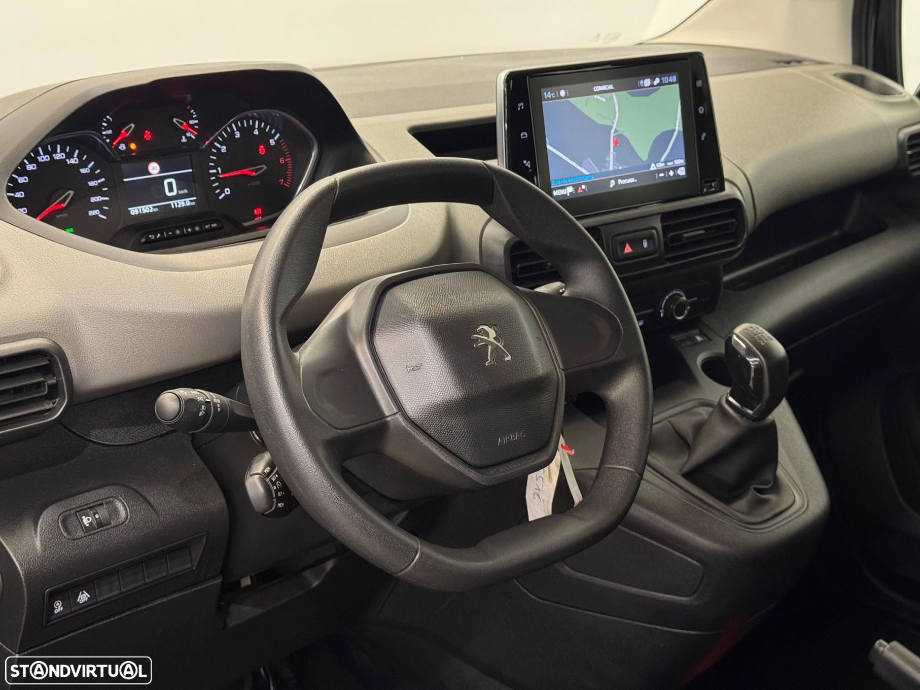 Peugeot Rifter 1.5 BlueHDi Active - 17