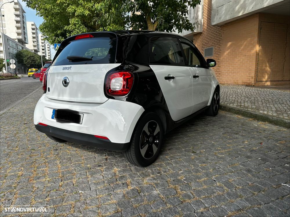 Smart ForFour EQ - 4