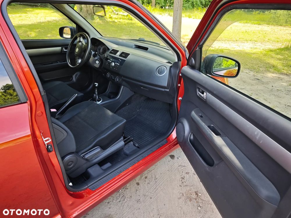 Suzuki Swift 1.5 GS - 38