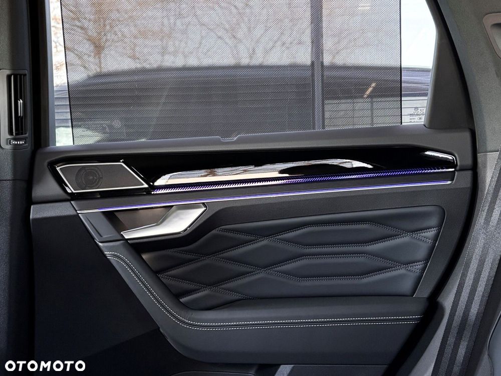 Volkswagen Touareg 3.0 V6 TDI SCR 4Mot R-Line - 22