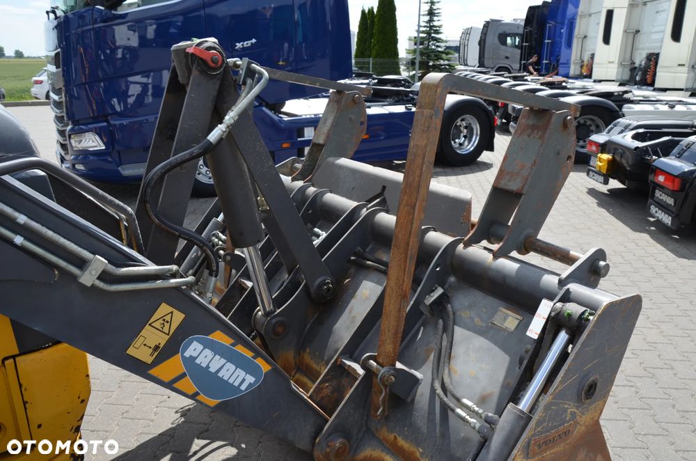 Volvo BL 71 B 2013r / 6086 mth / JOYSTICK / KLIMA / SZYBKOZŁĄCZE / DWUKIERUNKOWA INSTALACJA / 20" / 6964 - 10
