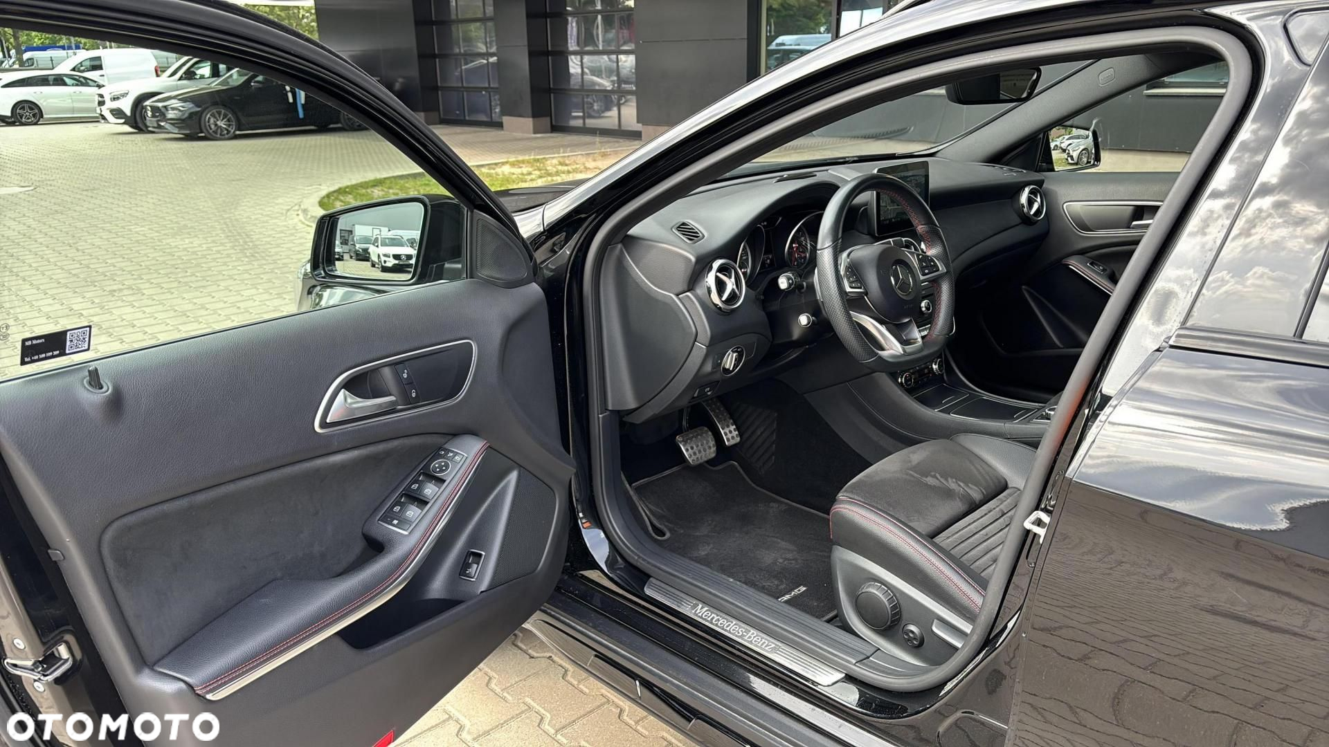 Mercedes-Benz GLA - 9