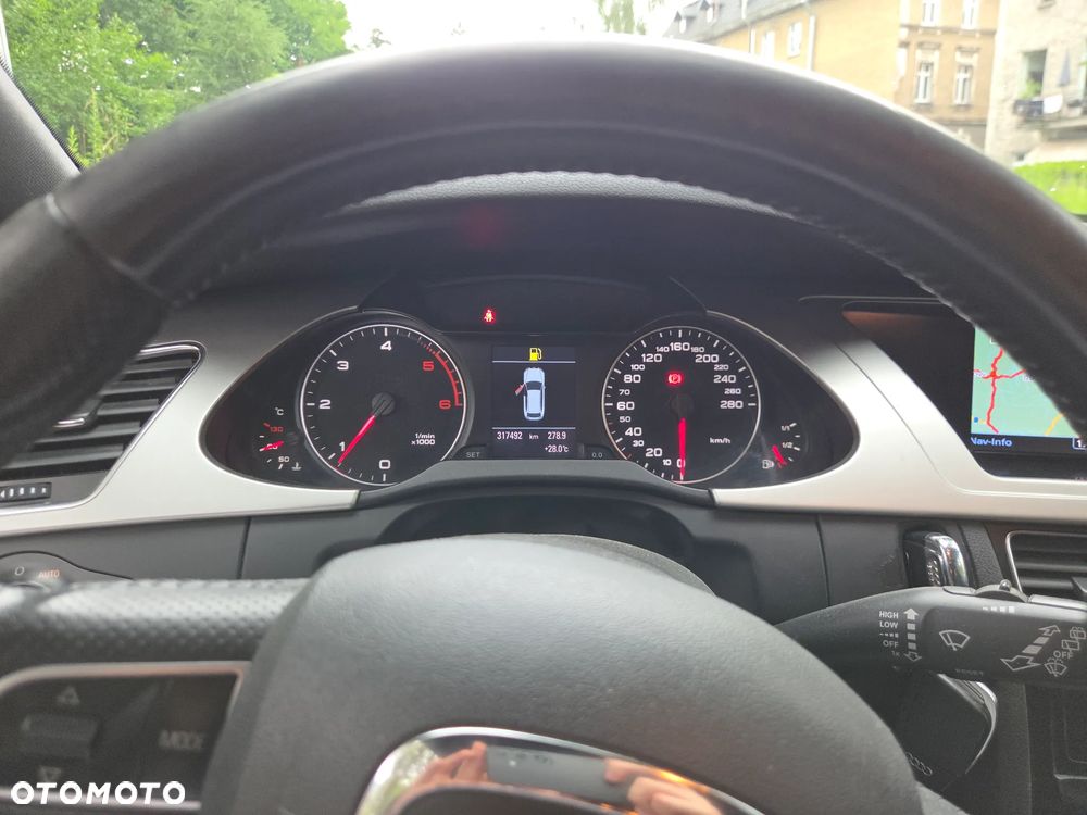 Audi A4 Avant 2.0 TDI DPF S line Sportpaket (plus) - 9