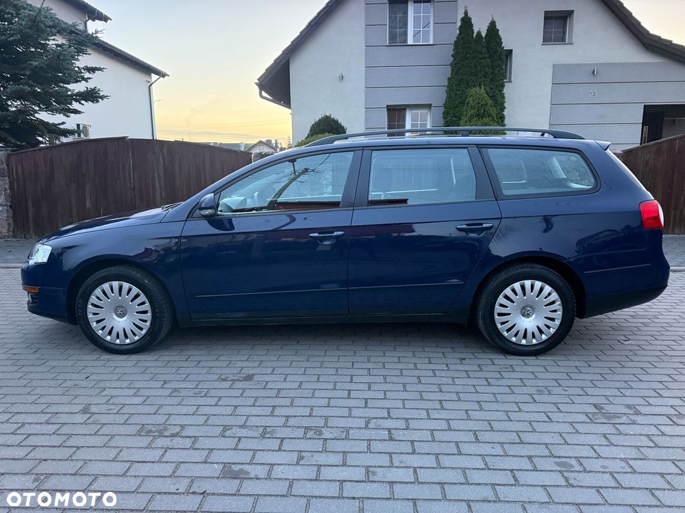 Volkswagen Passat Variant 1.6 FSI Comfortline - 7