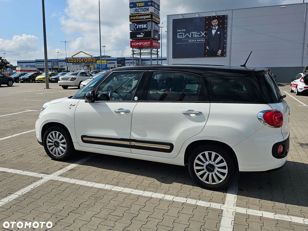 Fiat 500L Living 1.4 T-Jet 16V Lounge - 3