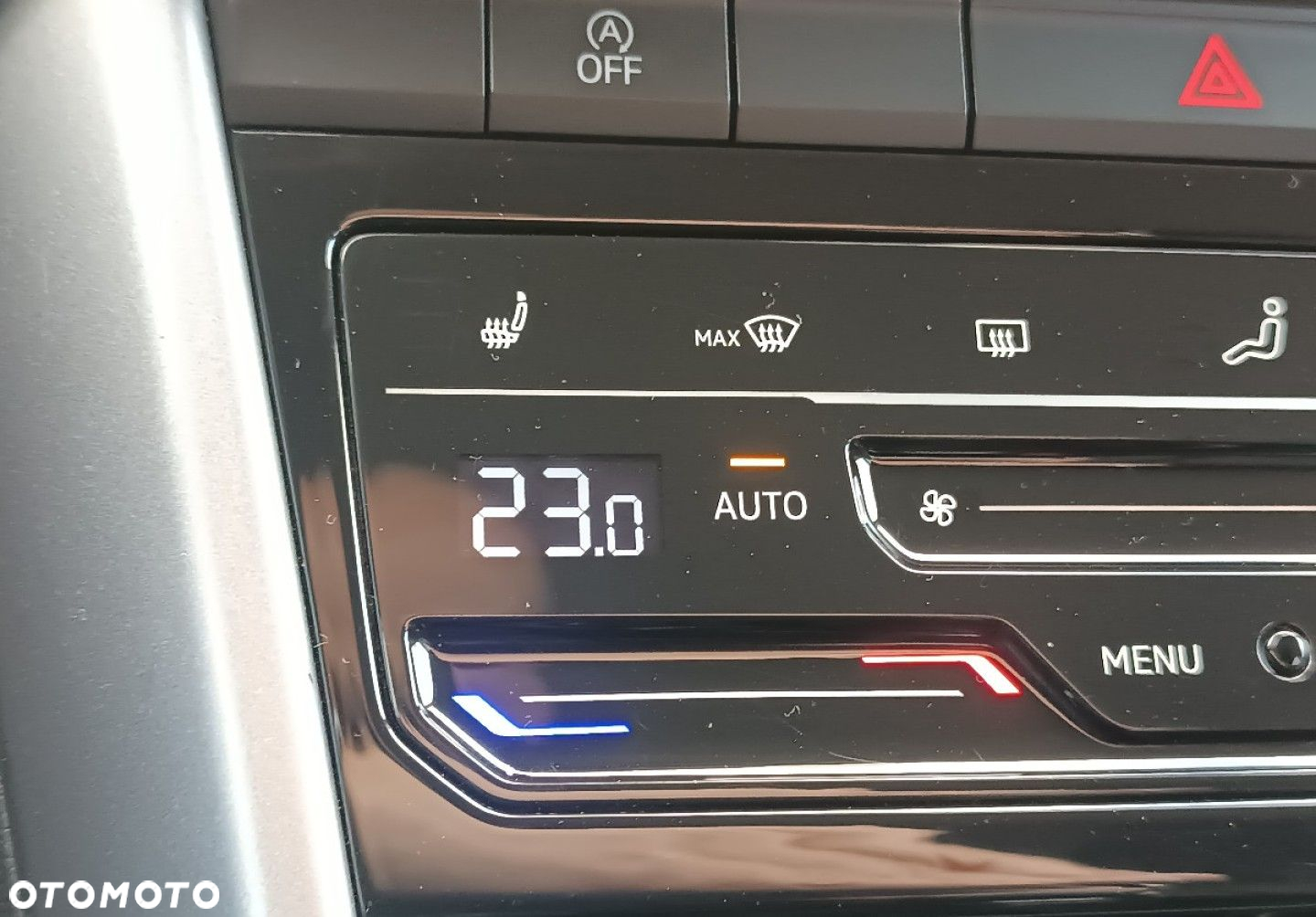 Volkswagen T-Roc - 33