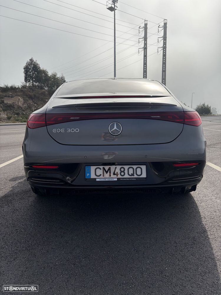 Mercedes-Benz EQE - 4