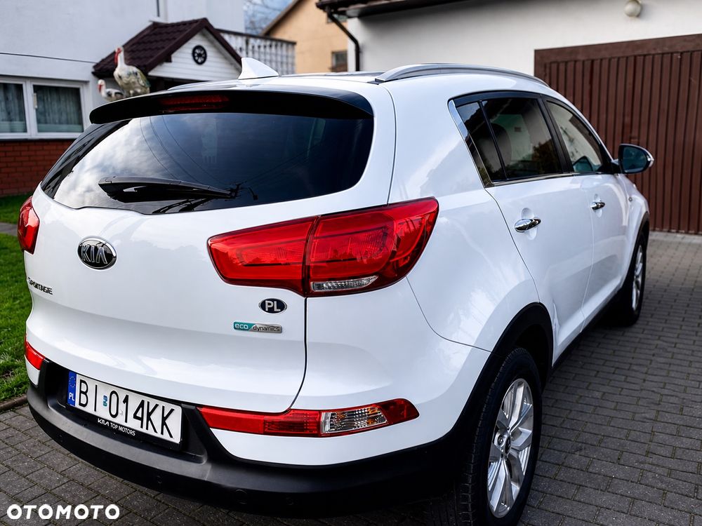 Kia Sportage 1.7 CRDI 2WD Dream-Team Edition - 3