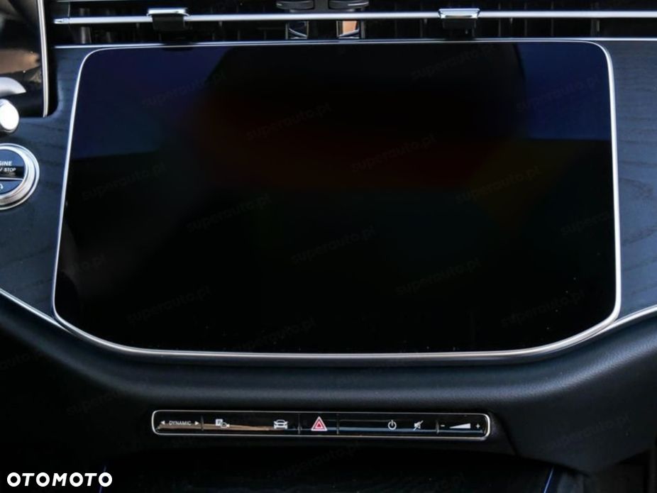 Mercedes-Benz Klasa E - 11