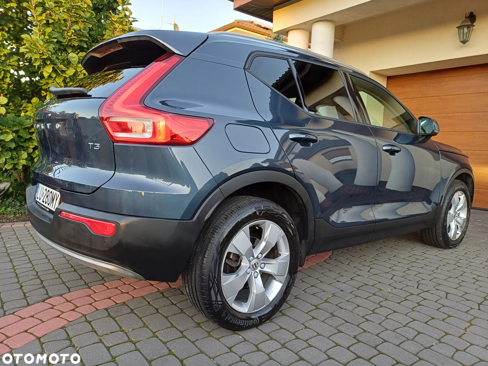 Volvo XC 40 T3 Momentum - 14