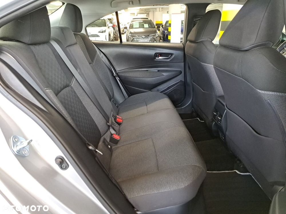 Toyota Corolla 1.8 Hybrid Comfort - 15
