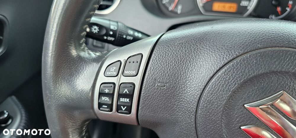 Suzuki Swift 1.3 4x4 Comfort - 22