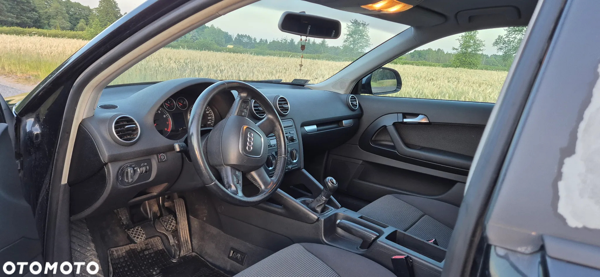 Audi A3 1.6 Ambiente - 12