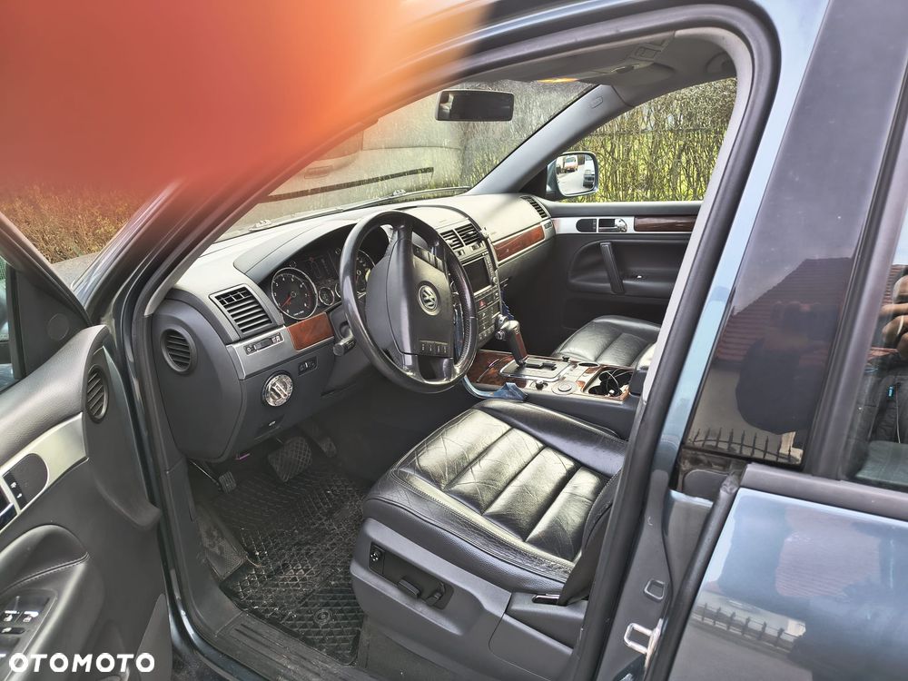 Volkswagen Touareg 3.2 V6 Tiptr - 5