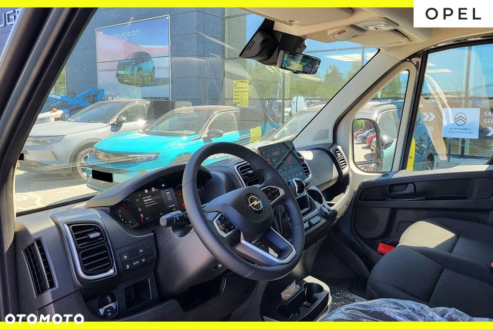 Opel Movano Heavy L4H3 AT8 2.2 180KM - 8