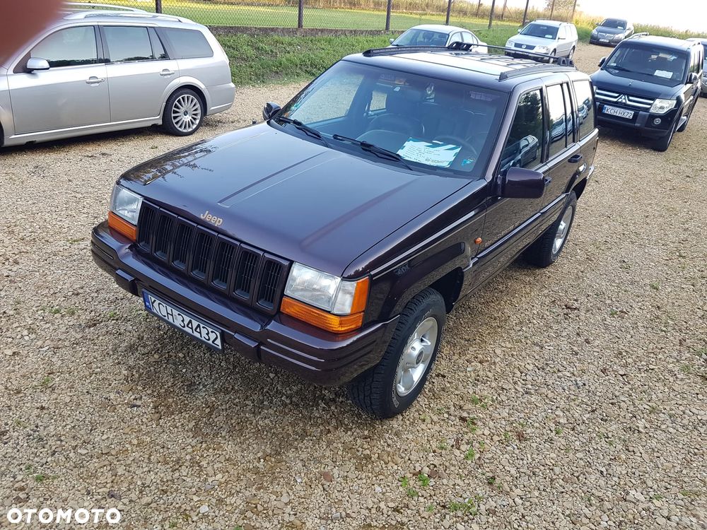 Jeep Grand Cherokee - 8