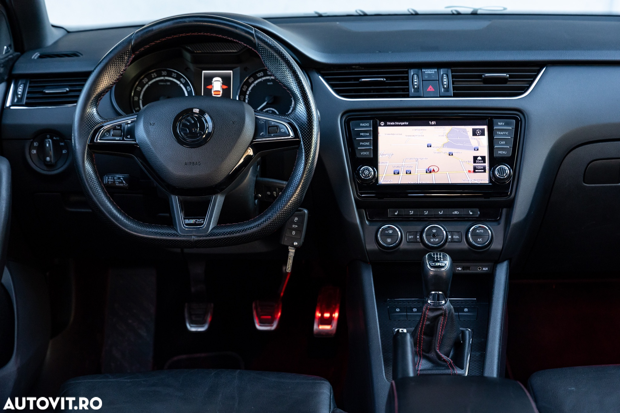 Skoda Octavia Combi Diesel 2.0 TDI RS - 13