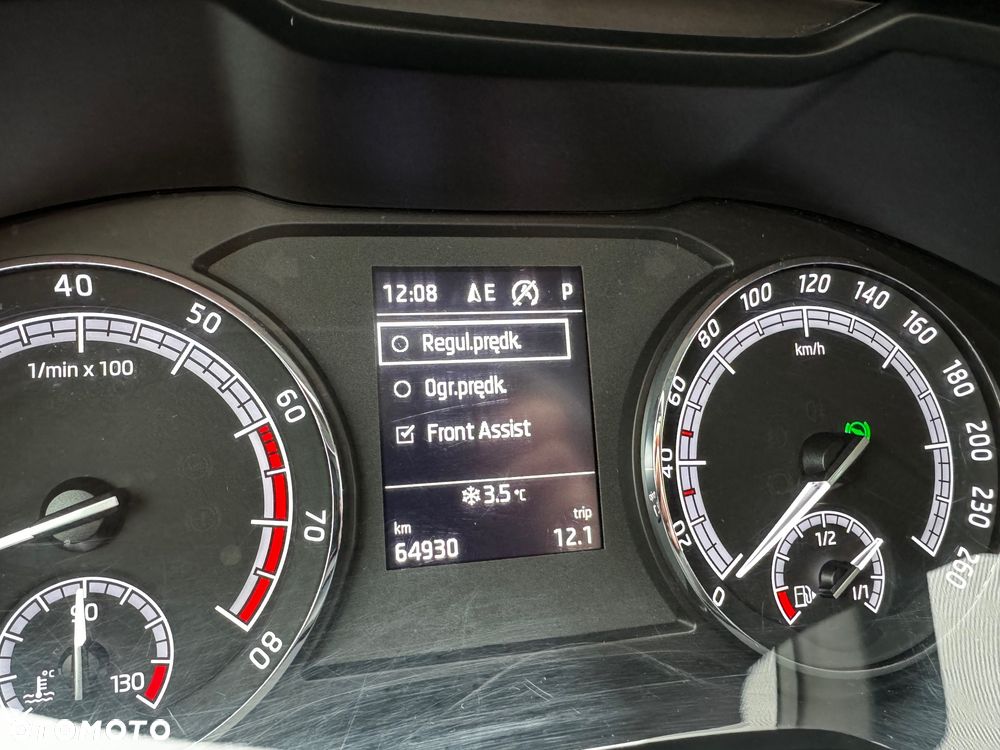 Skoda Karoq 1.5 TSI ACT 4x2 Ambition DSG - 24