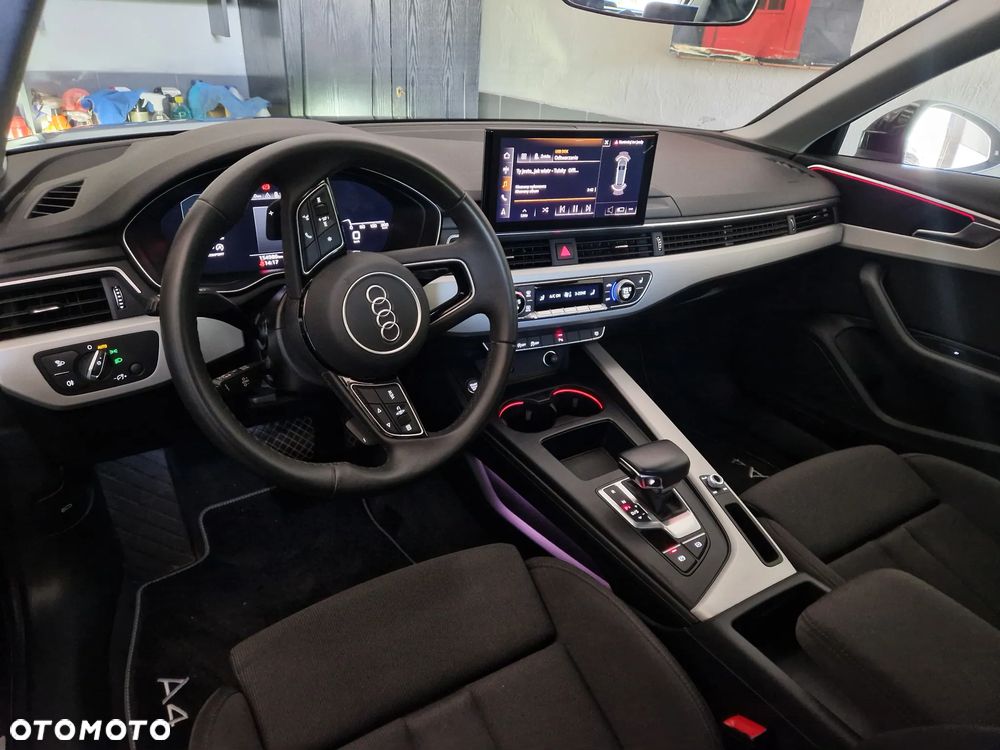 Audi A4 Avant 40 TFSI mHEV S tronic - 19