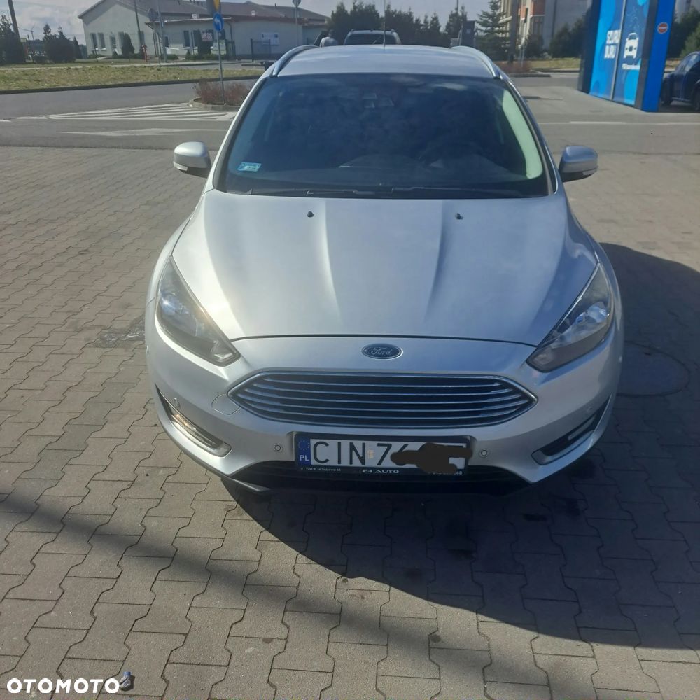 Ford Focus 1.0 EcoBoost Titanium - 1