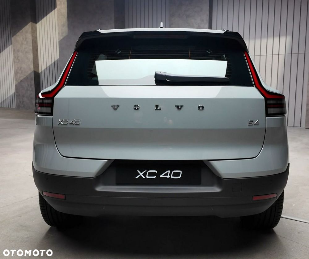 Volvo XC 40 B4 Plus Bright - 9